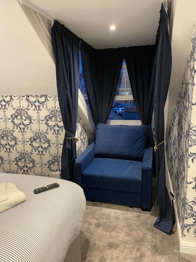 Deluxe Studios With Spa Included Portsmouth Extérieur photo