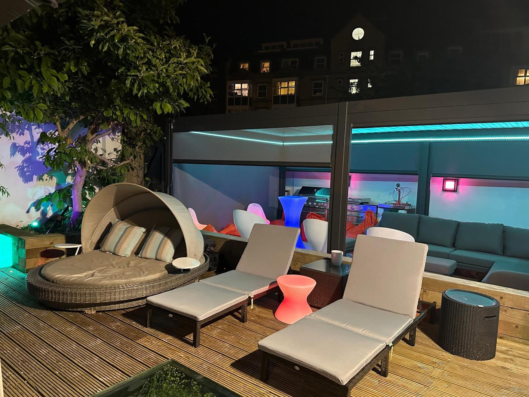 Deluxe Studios With Spa Included Portsmouth Extérieur photo